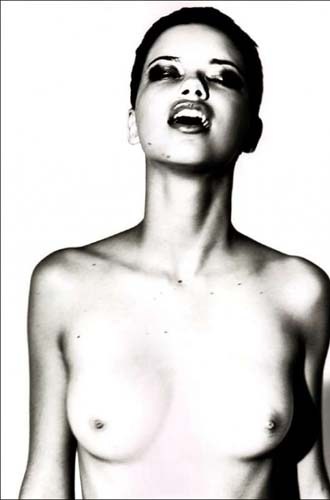 Adriana Lima topless photo; Celebrity 