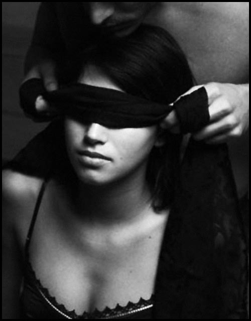 #bw #unf #blindfold; Bdsm 