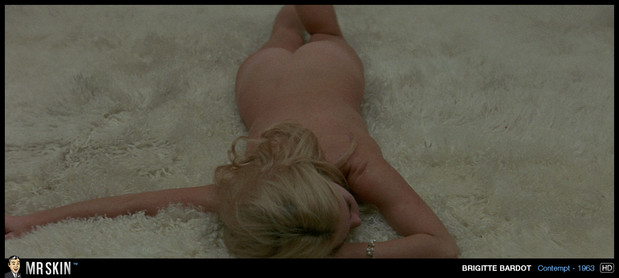 Brigitte Bardot lays out nude on the rug; Celebrity 