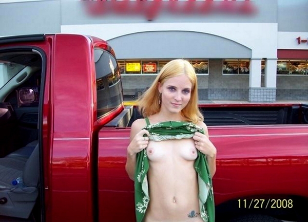 Public Nude- Big Outdoor Tits; Amateur Public 