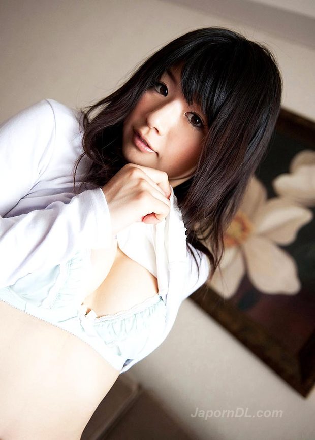 ...; Asian Babe Mao Ito Non Nude 